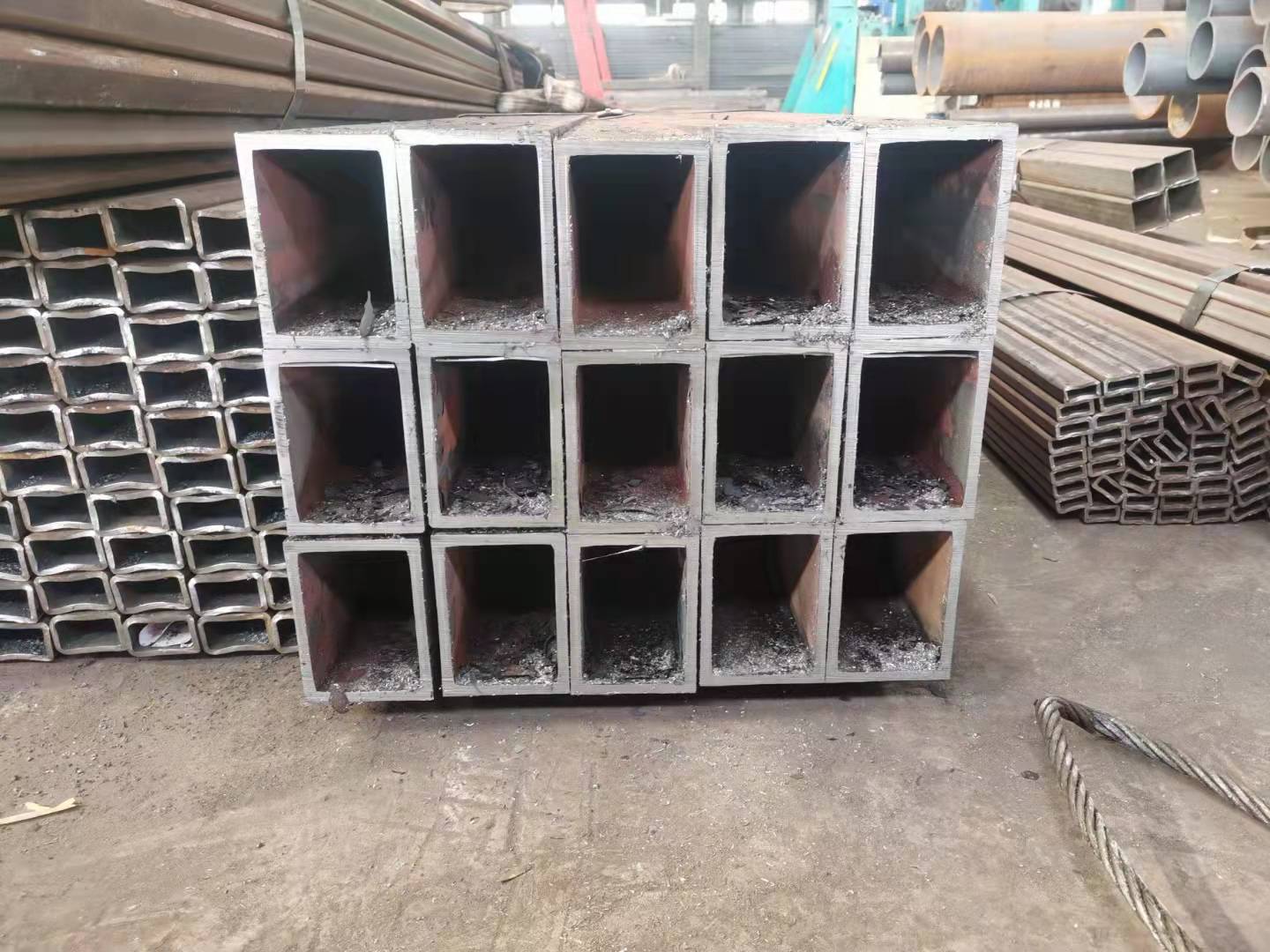多辊成型方矩管